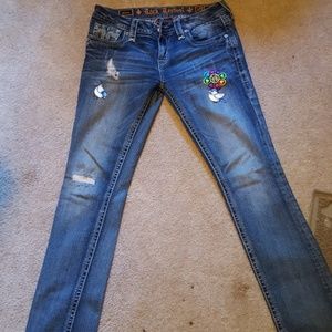 NOT FOR SALE. ROCK REVIVALS